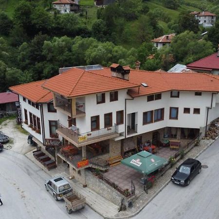 Къща За Гости Камината 트리그라드 외부 사진
